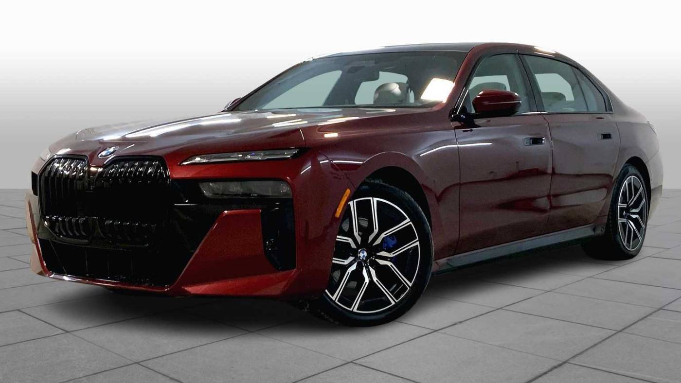 2024 BMW 7 Series 740i — Sedan — 23,945 mi — Merriam, KS