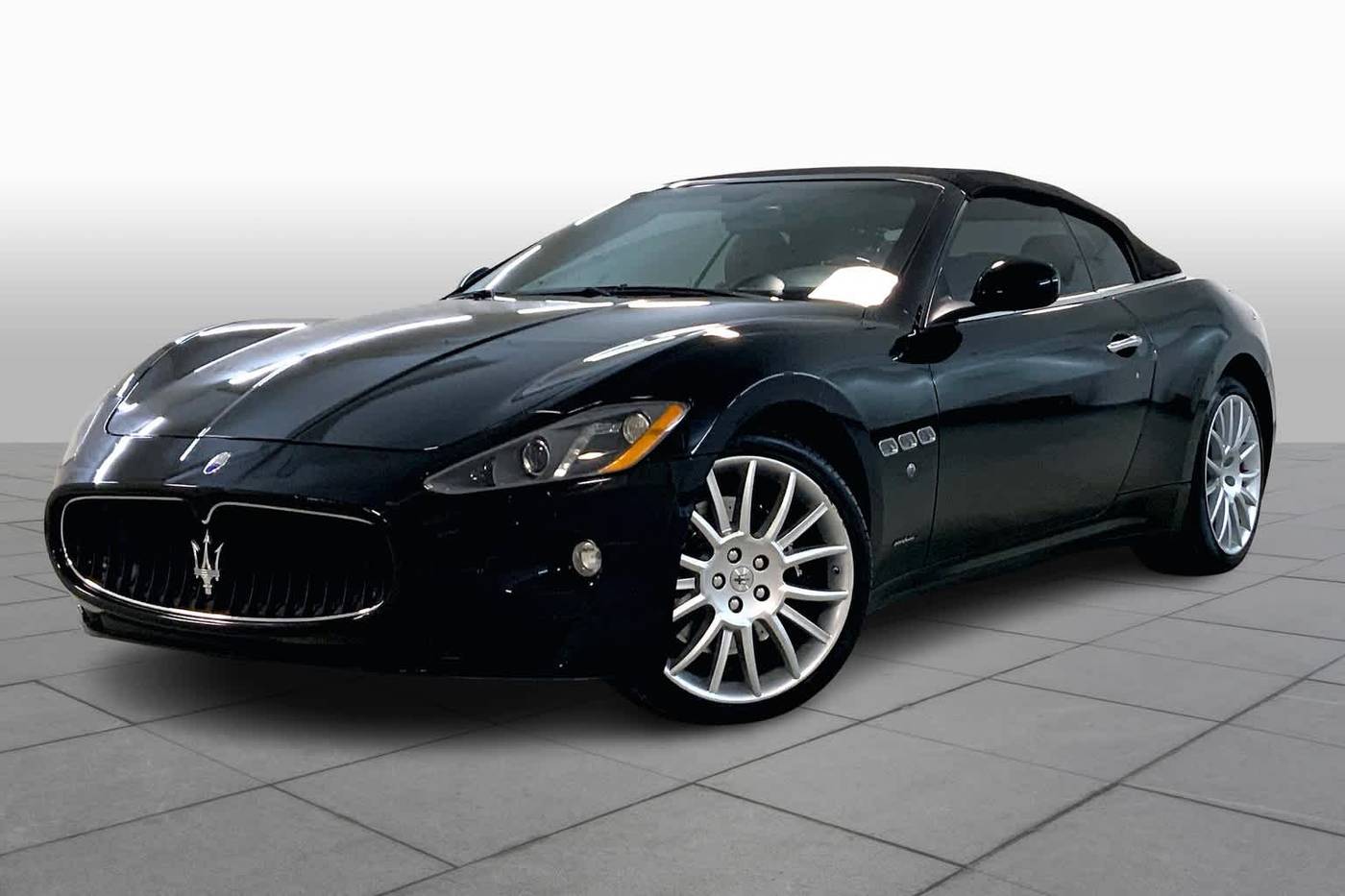 2016 Maserati GranTurismo Standard — Convertible — 15,877 mi — Merriam, KS