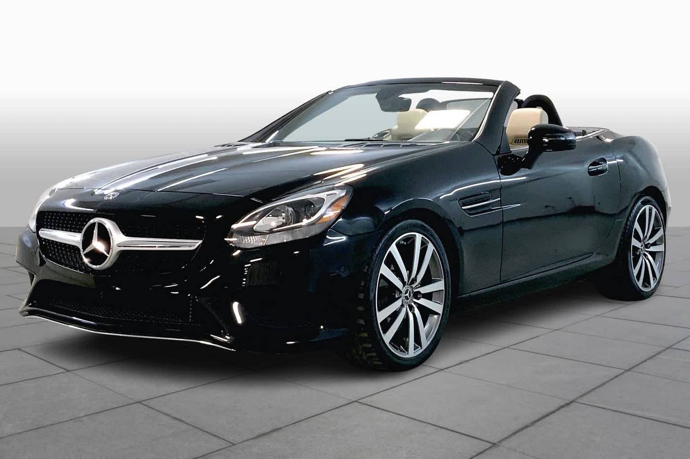 2018 Mercedes-Benz SLC SLC 300 — Convertible — 19,090 mi — Merriam, KS