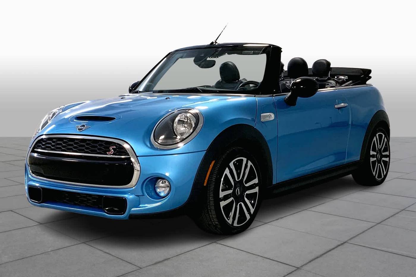 2019 MINI Convertible Cooper S — Convertible — 19,255 mi — Merriam, KS