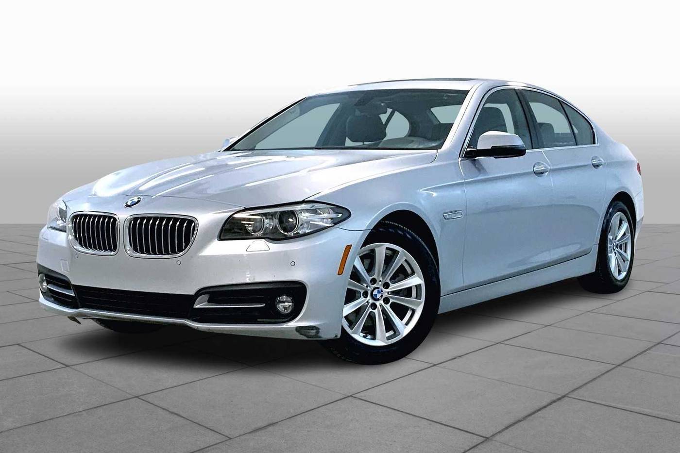2015 BMW 5 Series 528i — Sedan — 94,260 mi — Merriam, KS