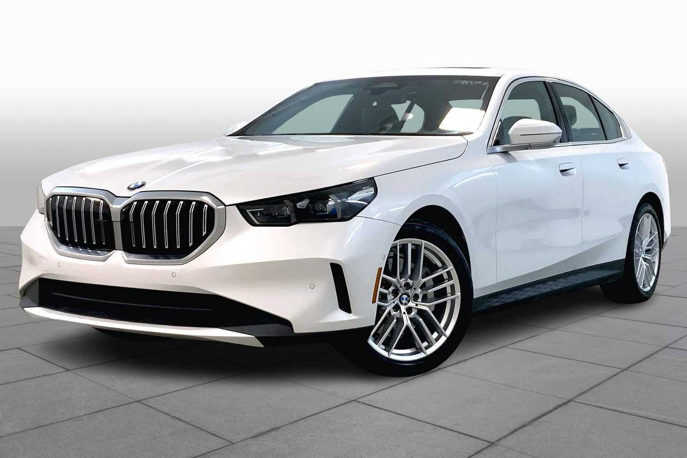 2024 BMW 5 Series 530i — Sedan — 25,620 mi — Merriam, KS