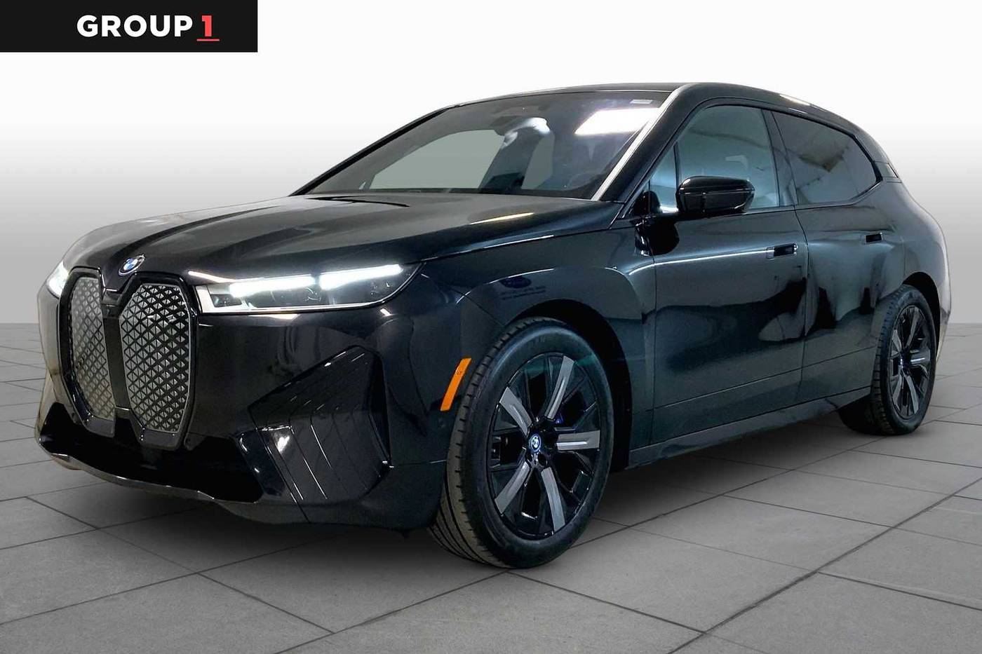 2023 BMW iX xDrive50 — SUV — 33,980 mi — Merriam, KS