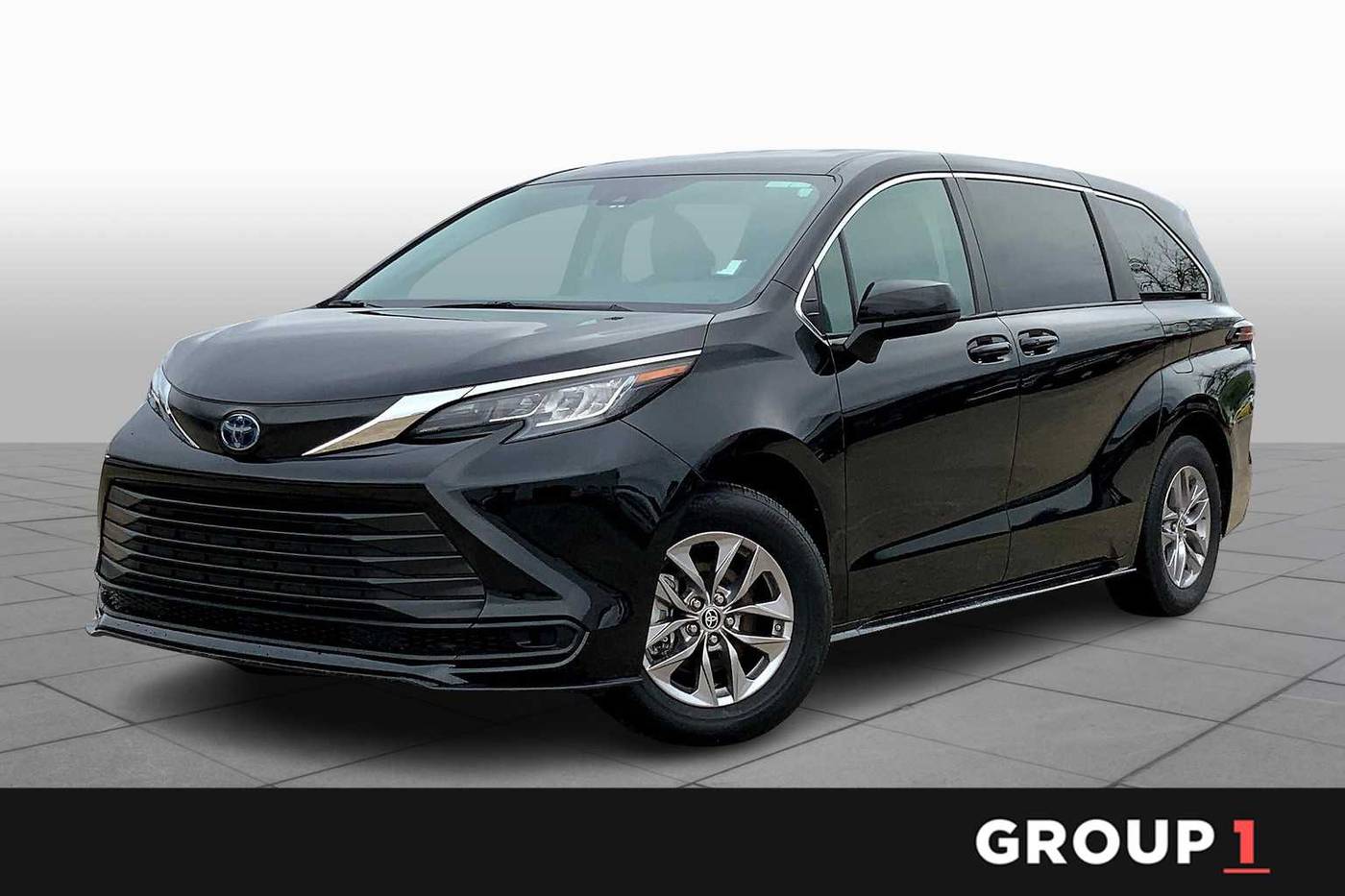 2022 Toyota Sienna LE — Minivan — 45,974 mi — Oklahoma City, OK