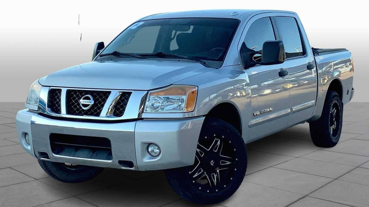 2012 Nissan Titan SV