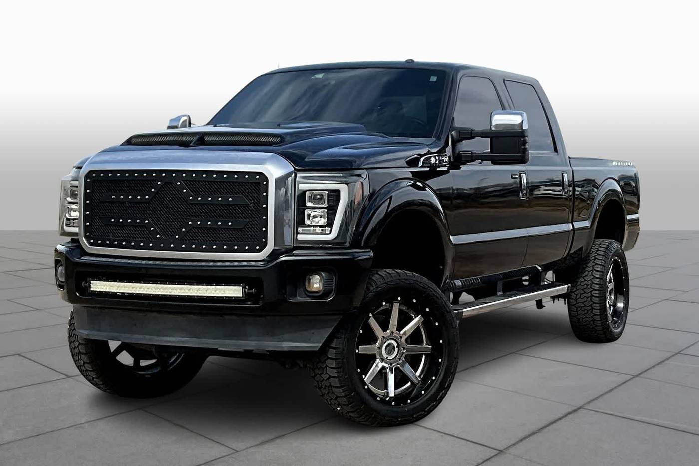 2014 Ford Super Duty F-250 Platinum — Pickup Truck — 192,456 mi — Oklahoma City, OK
