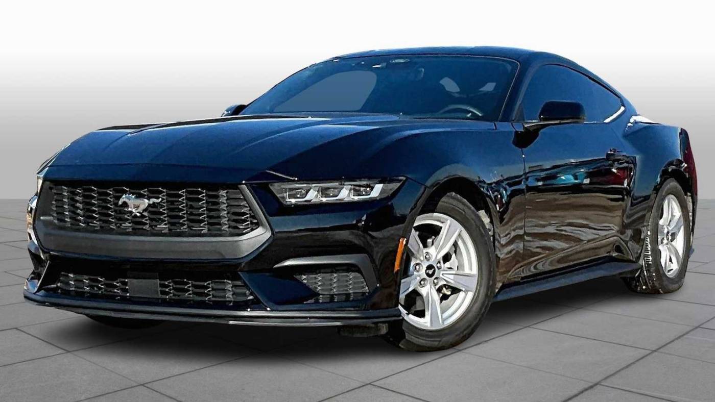 2024 Ford Mustang EcoBoost
