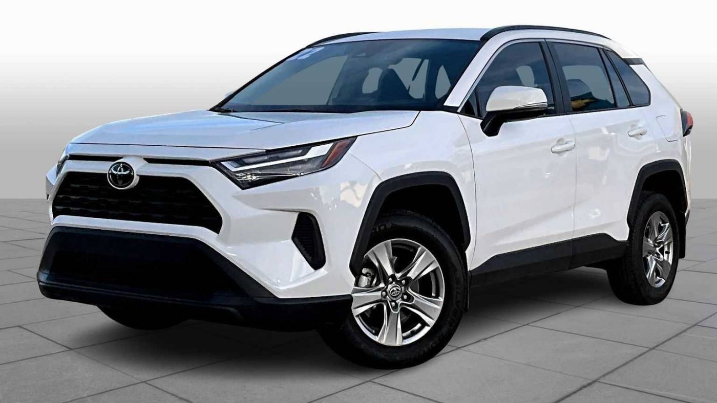 2022 Toyota RAV4 XLE — SUV — 30,728 mi — Oklahoma City, OK