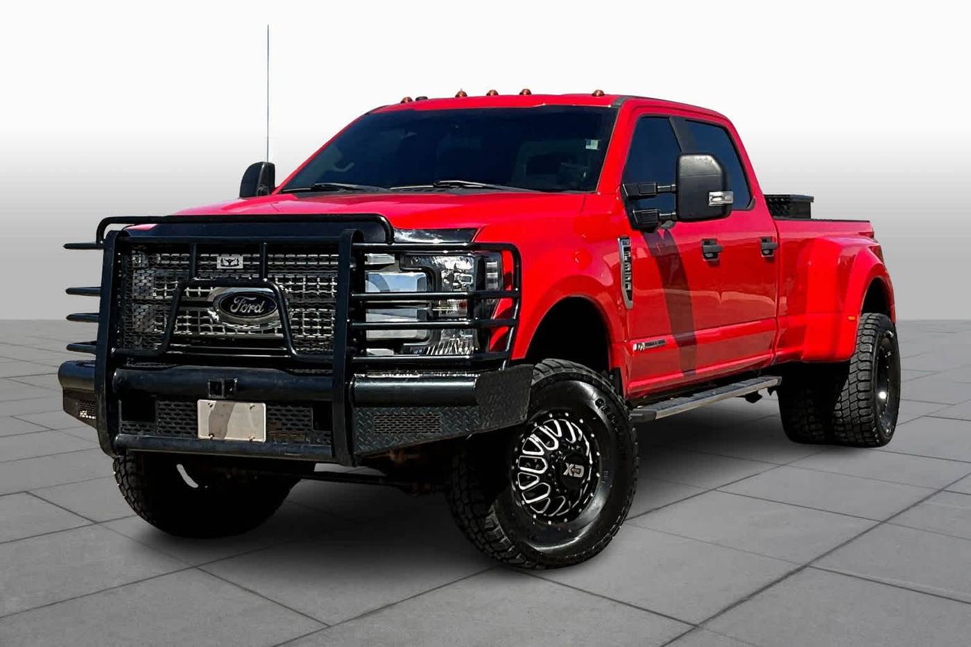 2019 Ford Super Duty F-350 XL — Pickup Truck — 115,500 mi — Oklahoma City, OK