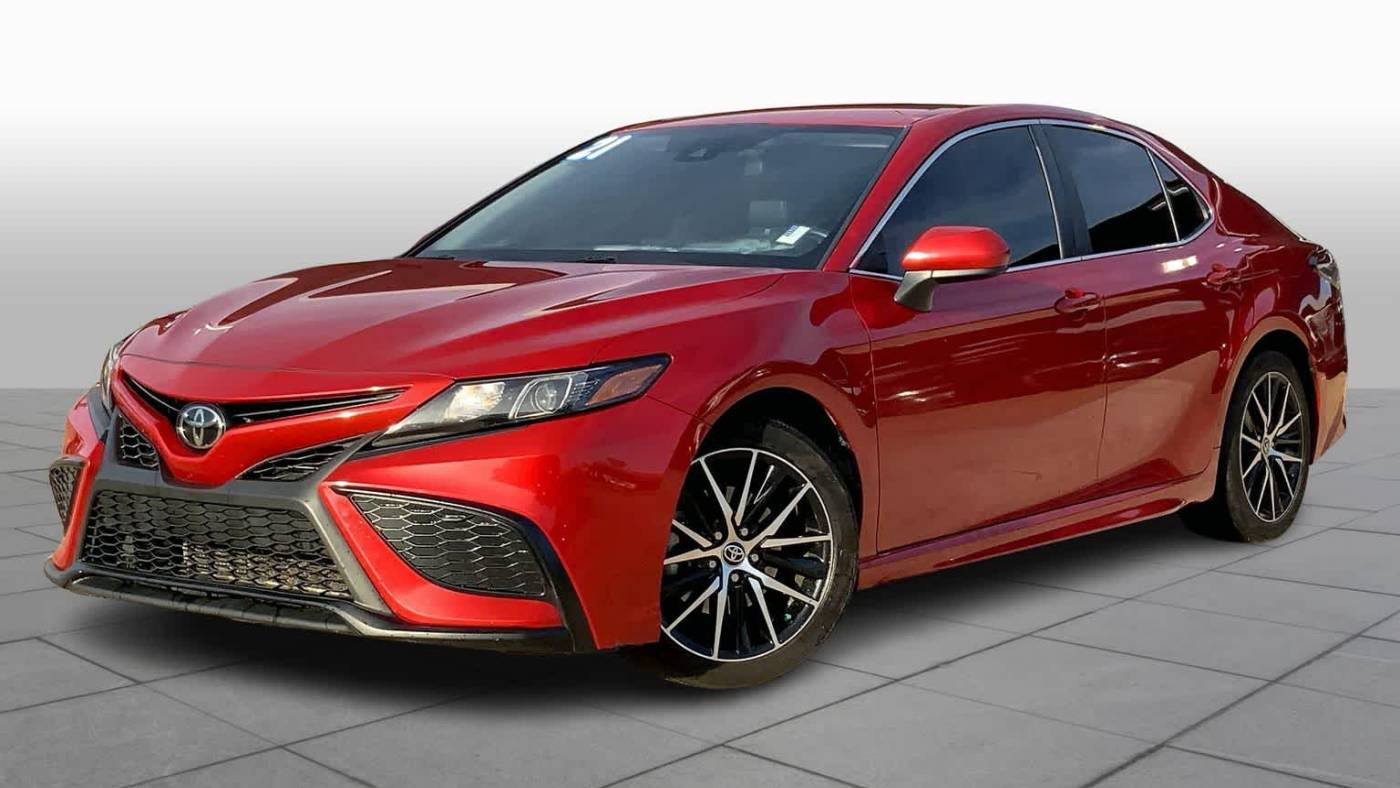 2021 Toyota Camry SE Nightshade — Sedan — 91,711 mi — Oklahoma City, OK