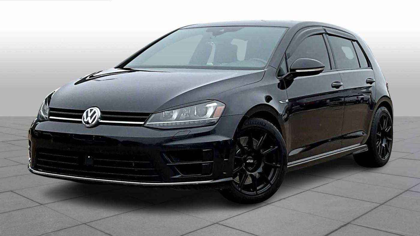 2017 Volkswagen Golf R 4Motion