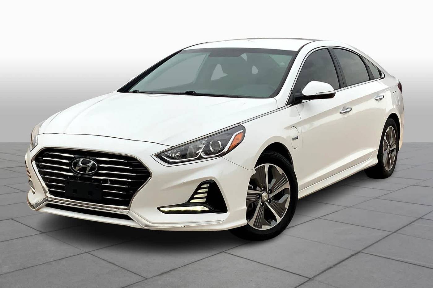 2019 Hyundai Sonata Plug-In Hybrid — Sedan — 106,475 mi — Oklahoma City, OK