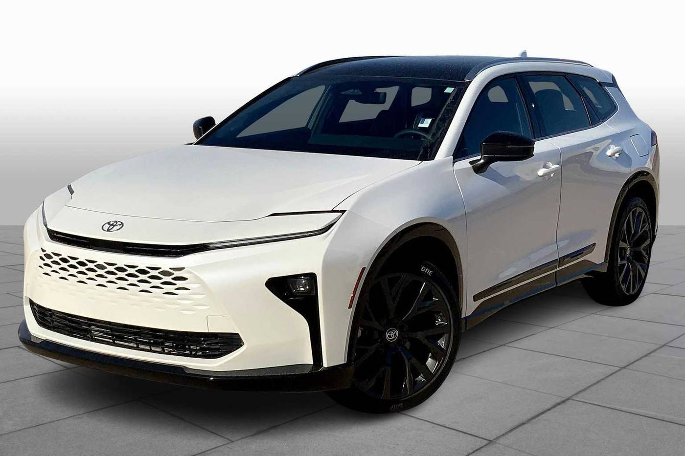 2025 Toyota Crown Signia Limited — SUV — 1,776 mi — Oklahoma City, OK