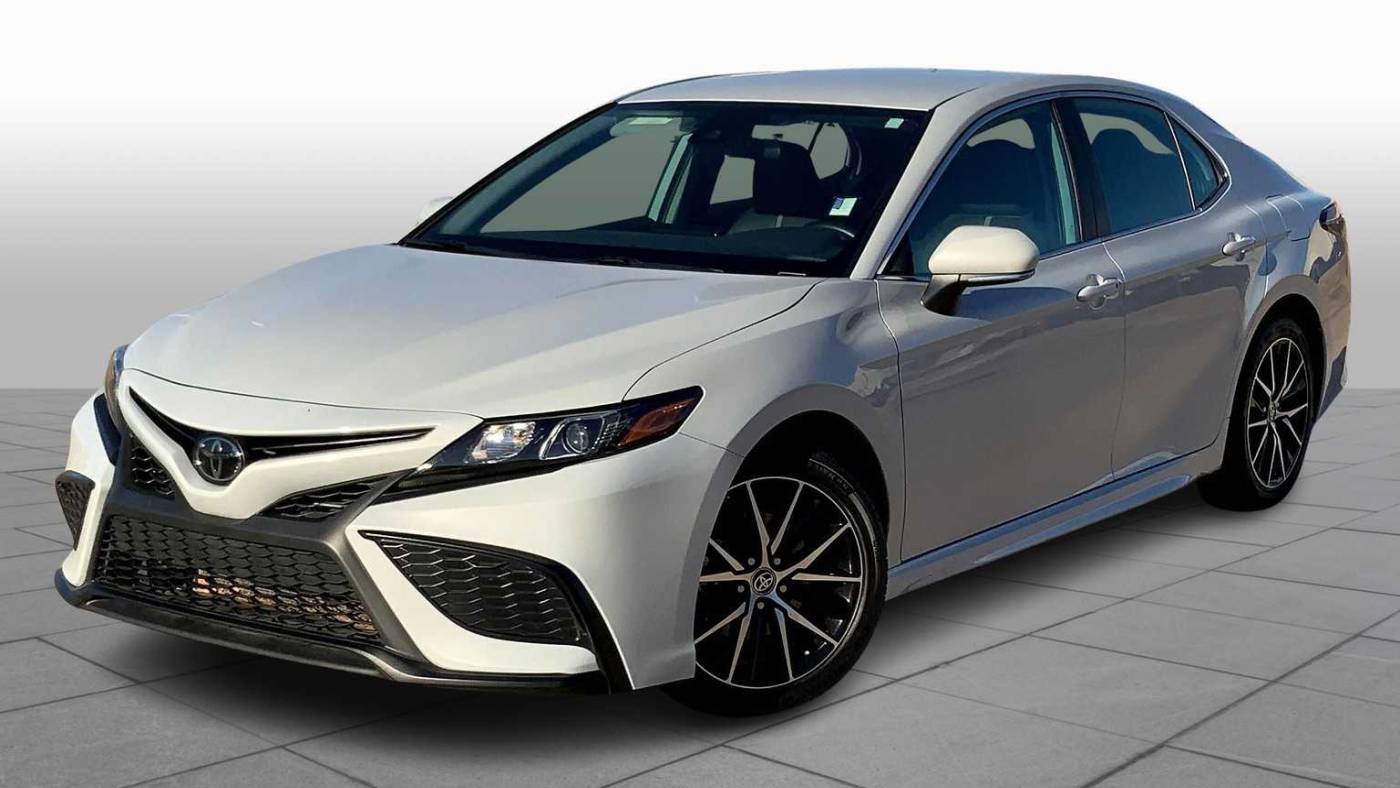 2023 Toyota Camry SE — Sedan — 55,591 mi — Oklahoma City, OK