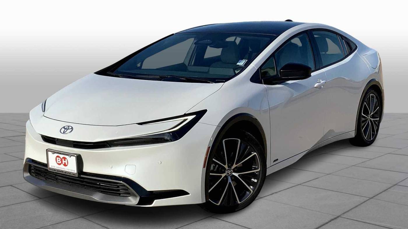 2024 Toyota Prius Limited — Hatchback — 4,526 mi — Oklahoma City, OK