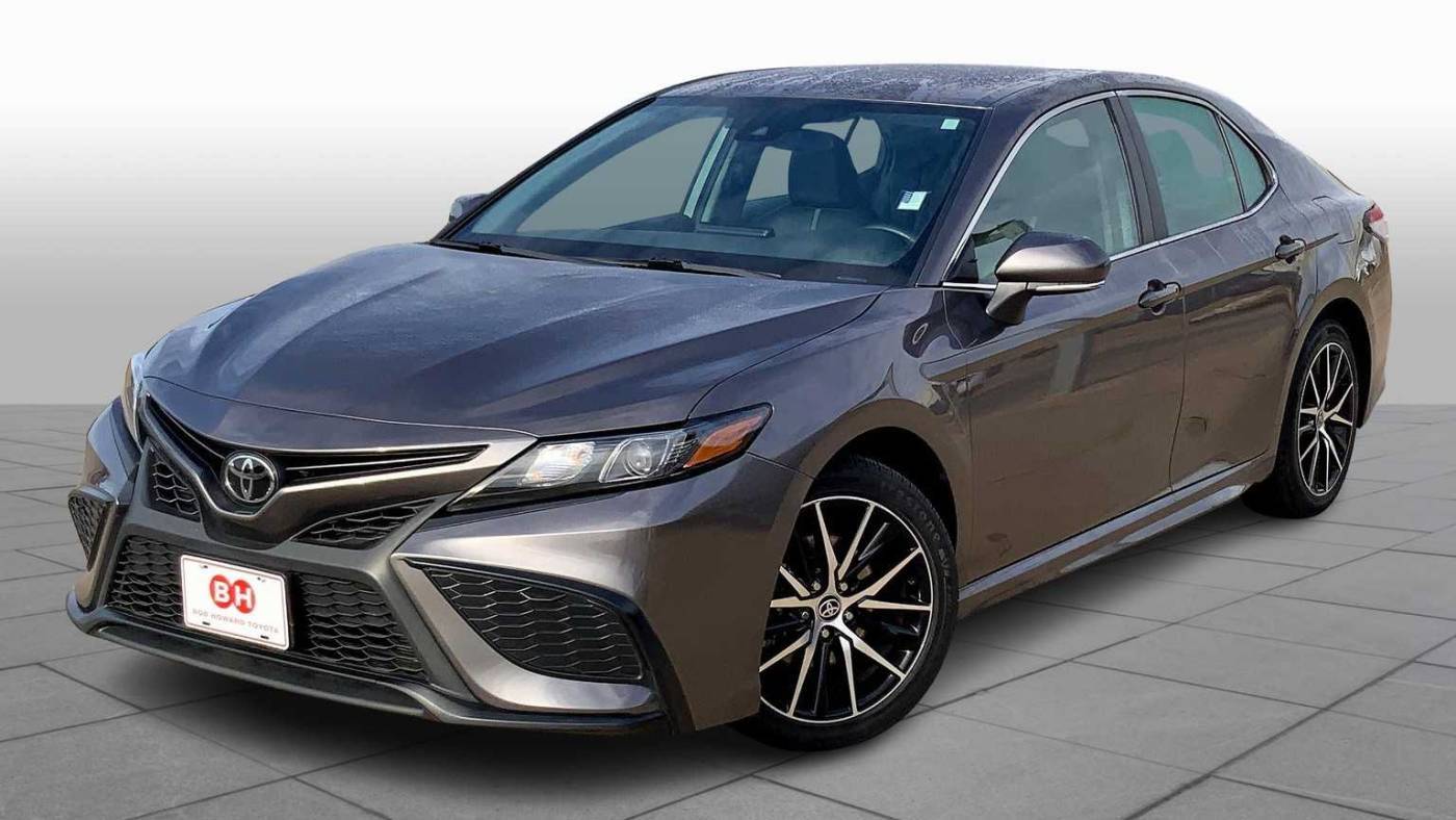 2023 Toyota Camry SE — Sedan — 51,529 mi — Oklahoma City, OK