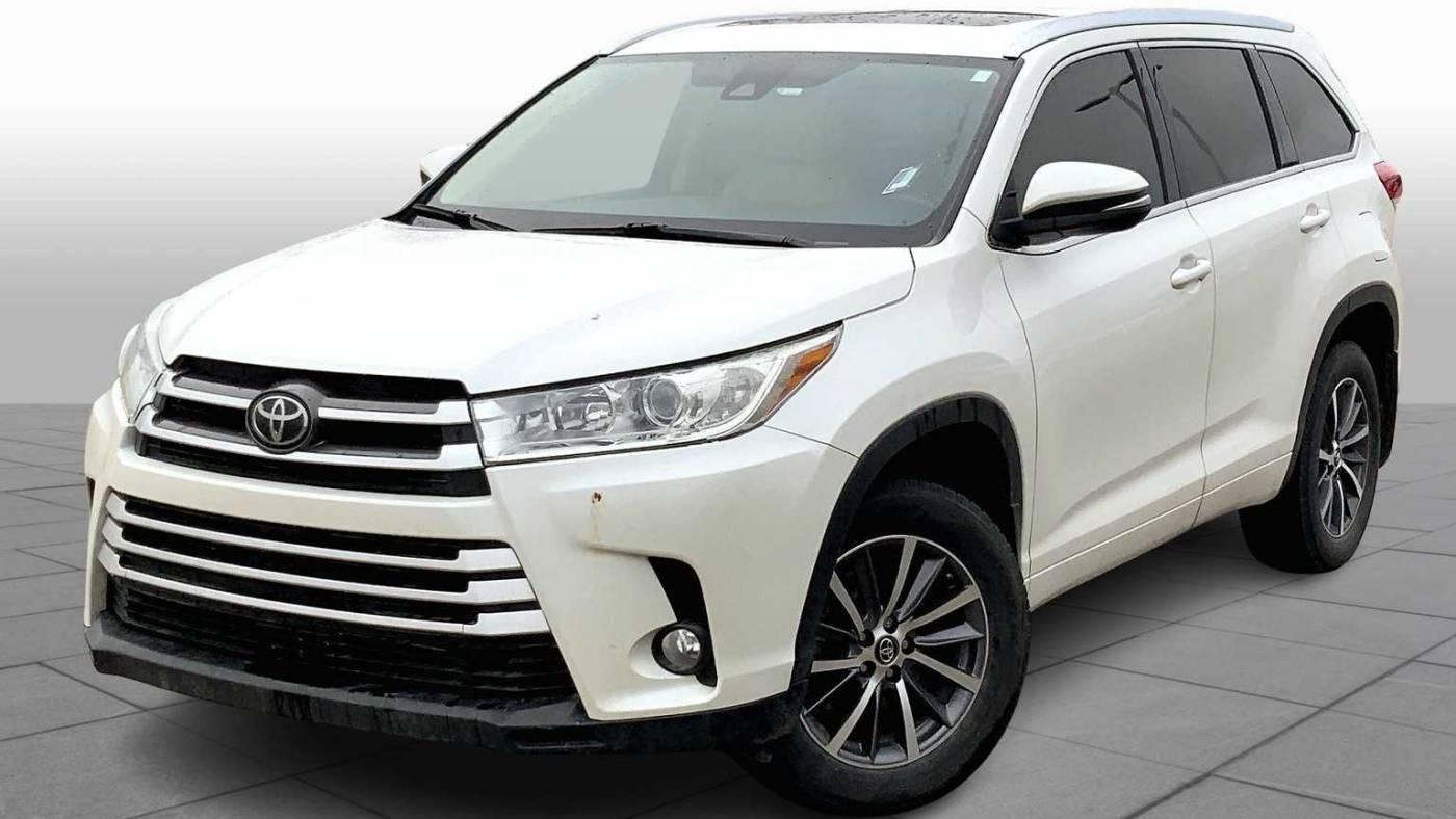 2018 Toyota Highlander XLE — SUV — 121,651 mi — Oklahoma City, OK
