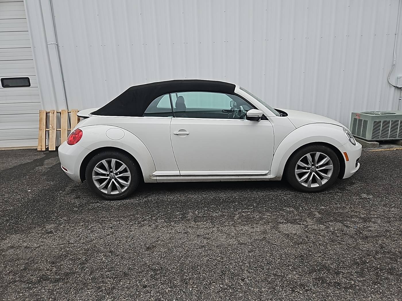 2013 Volkswagen Beetle TDI — Convertible — 121,018 mi — Oxford, PA