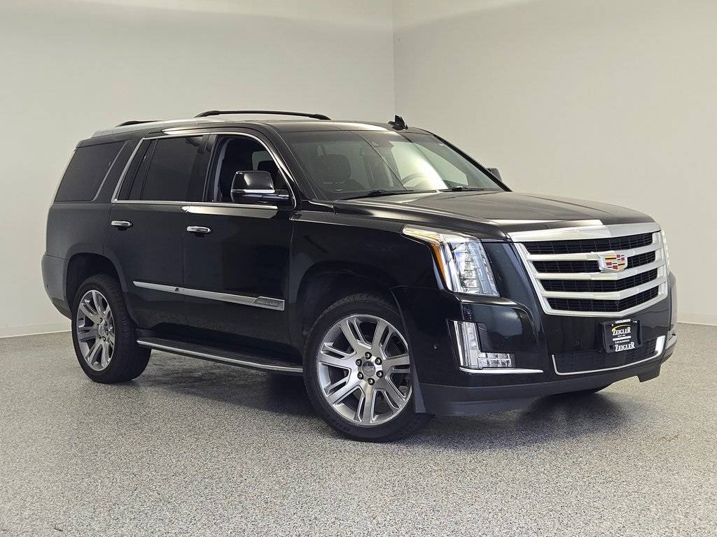 2017 Cadillac Escalade Premium Luxury — SUV — 55,580 mi — Lincolnwood, IL