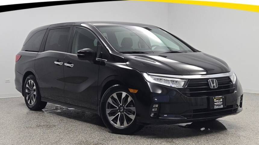 2022 Honda Odyssey EX-L — Minivan — 17,580 mi — Lincolnwood, IL