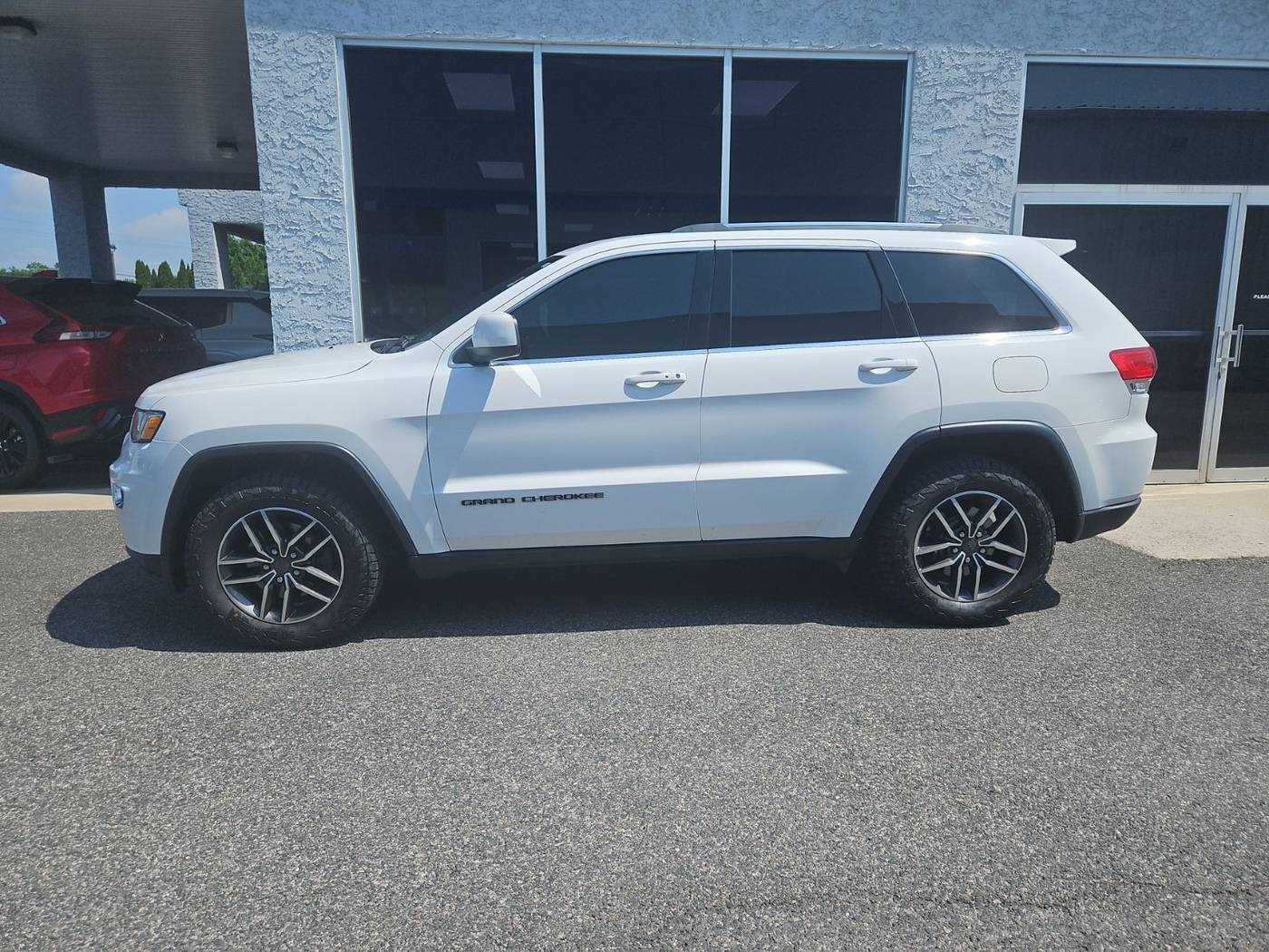2019 Jeep Grand Cherokee Laredo E