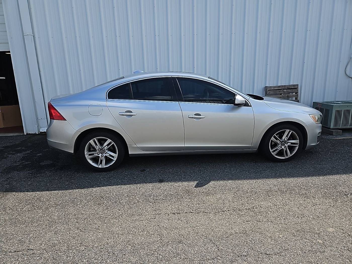 2015 Volvo S60 Premier — Sedan — 135,038 mi — Oxford, PA