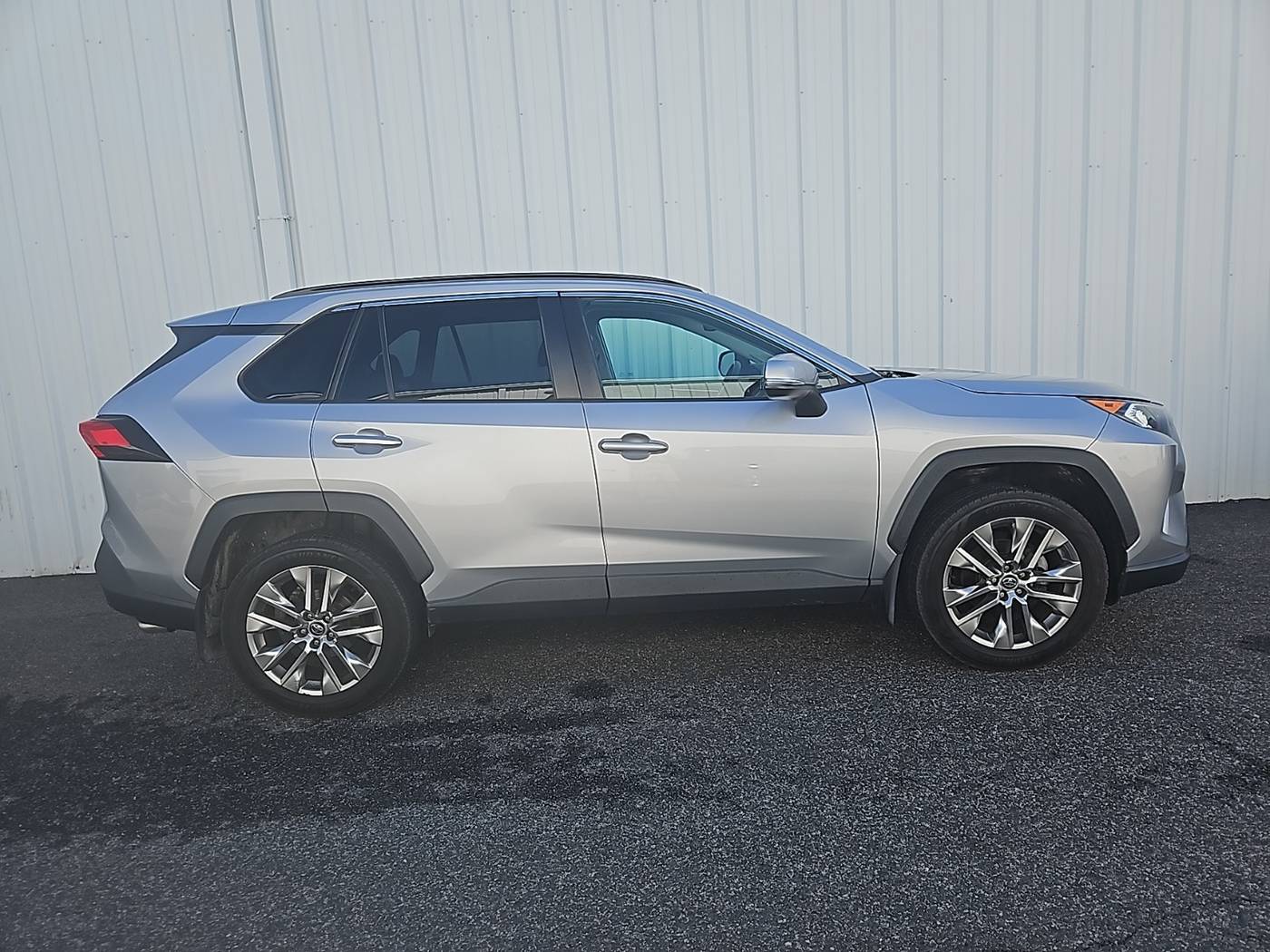 2020 Toyota RAV4 XLE Premium — SUV — 69,353 mi — Oxford, PA