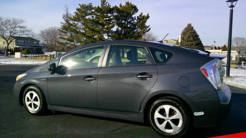 2015 Toyota Prius Three — Hatchback — 130,940 mi — Massapequa, NY