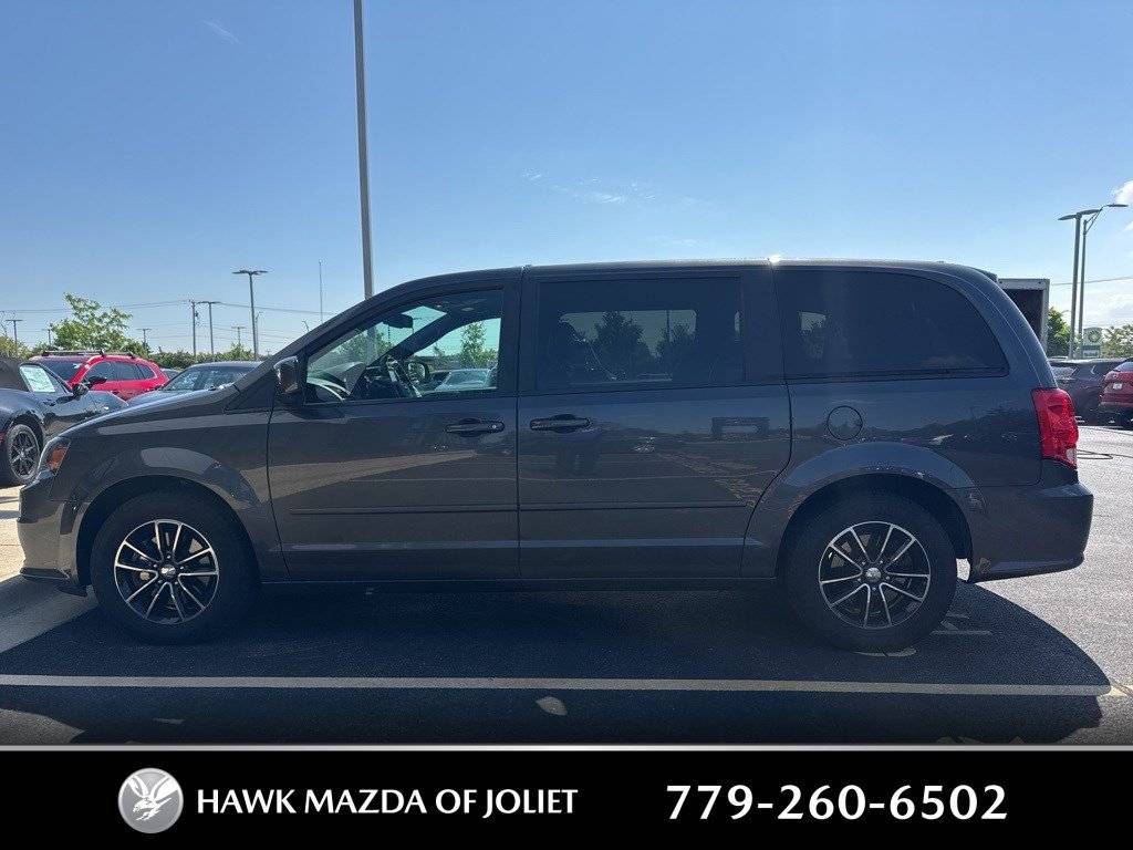 2017 Dodge Grand Caravan SXT — Minivan — 92,263 mi — Joliet, IL