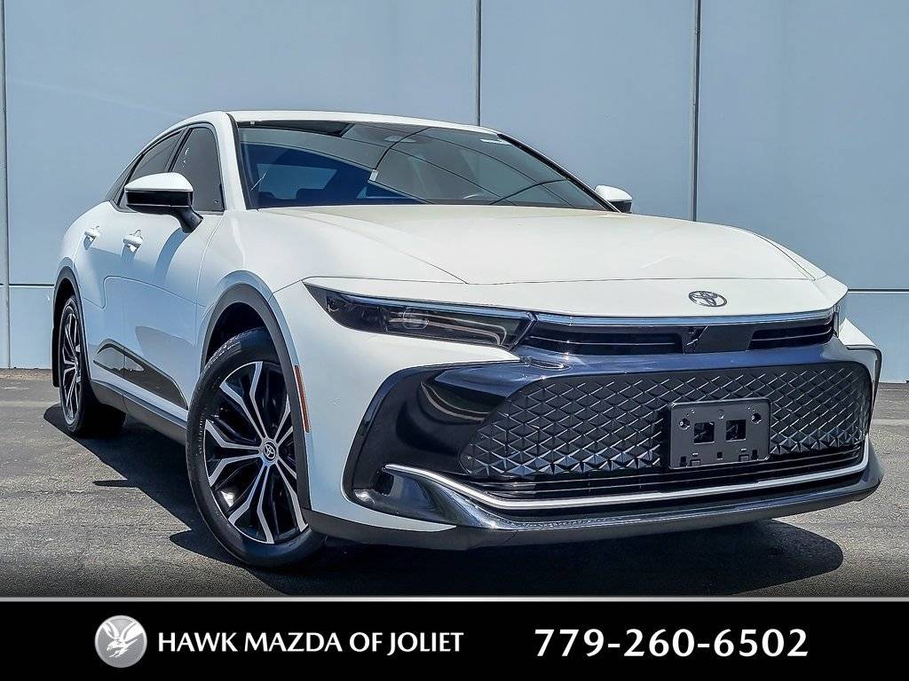 2023 Toyota Crown XLE — Sedan — 33,281 mi — Joliet, IL