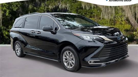 2024 Toyota Sienna XLE — Minivan — 14,413 mi — Hammond, LA