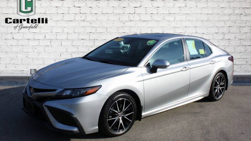 2023 Toyota Camry SE — Sedan — 11,556 mi — Greenfield, MA