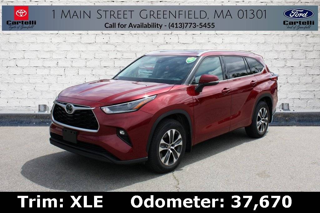 2021 Toyota Highlander XLE — SUV — 37,670 mi — Greenfield, MA