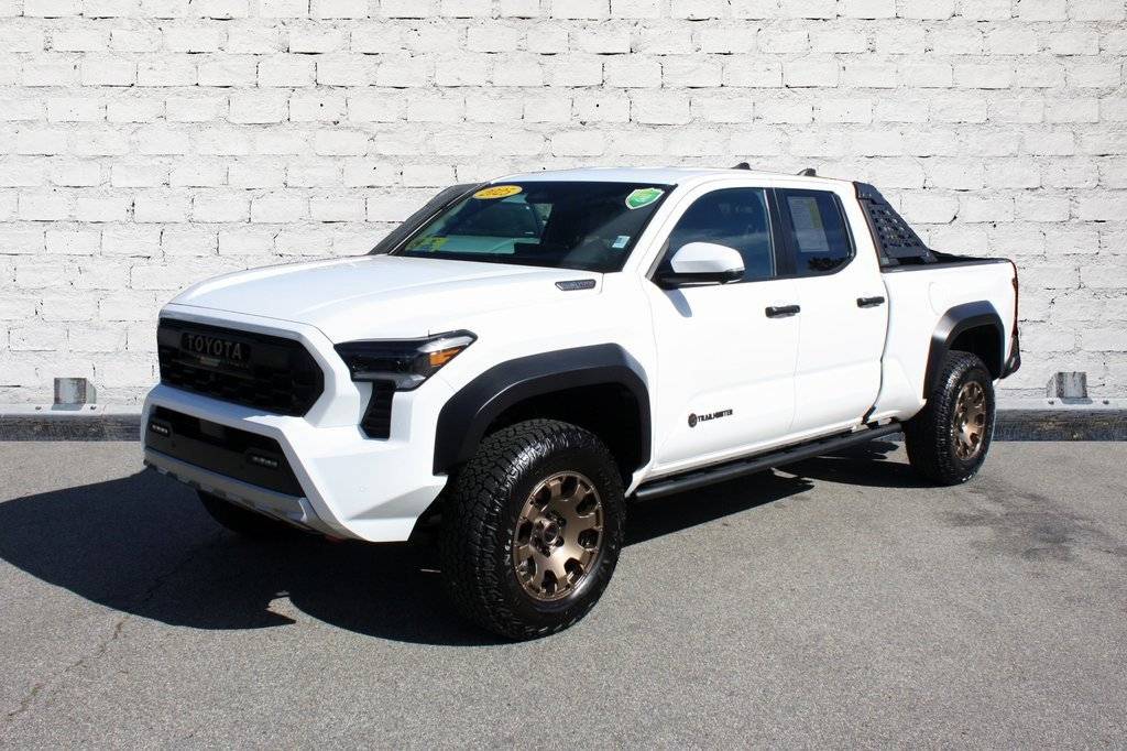 2025 Toyota Tacoma Trailhunter Hybrid — Pickup Truck — 2,966 mi — Greenfield, MA