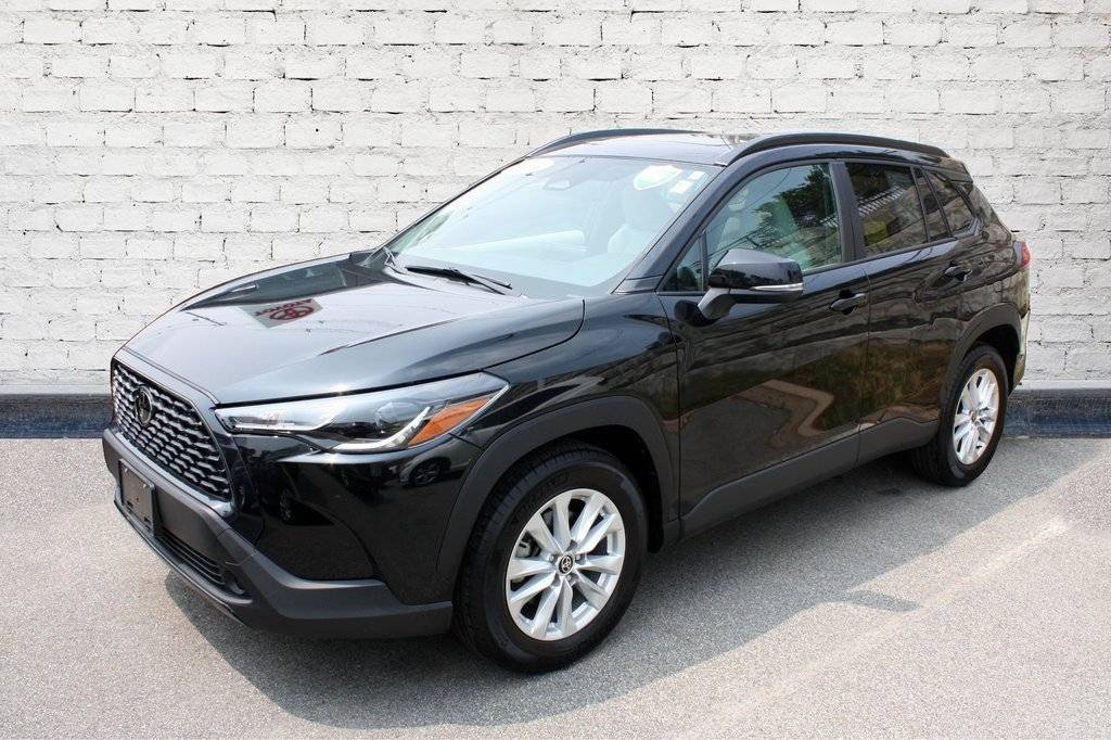 2024 Toyota Corolla Cross LE — SUV — 9,234 mi — Greenfield, MA