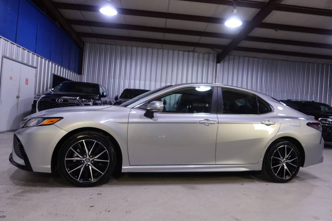2024 Toyota Camry SE — Sedan — 12,515 mi — Houston, TX