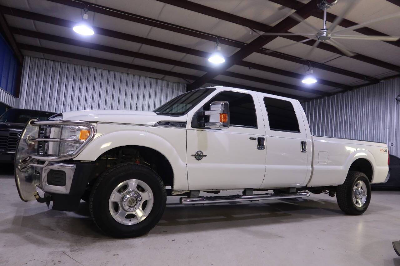 2016 Ford Super Duty F-350 XLT — Pickup Truck — 125,795 mi — Houston, TX