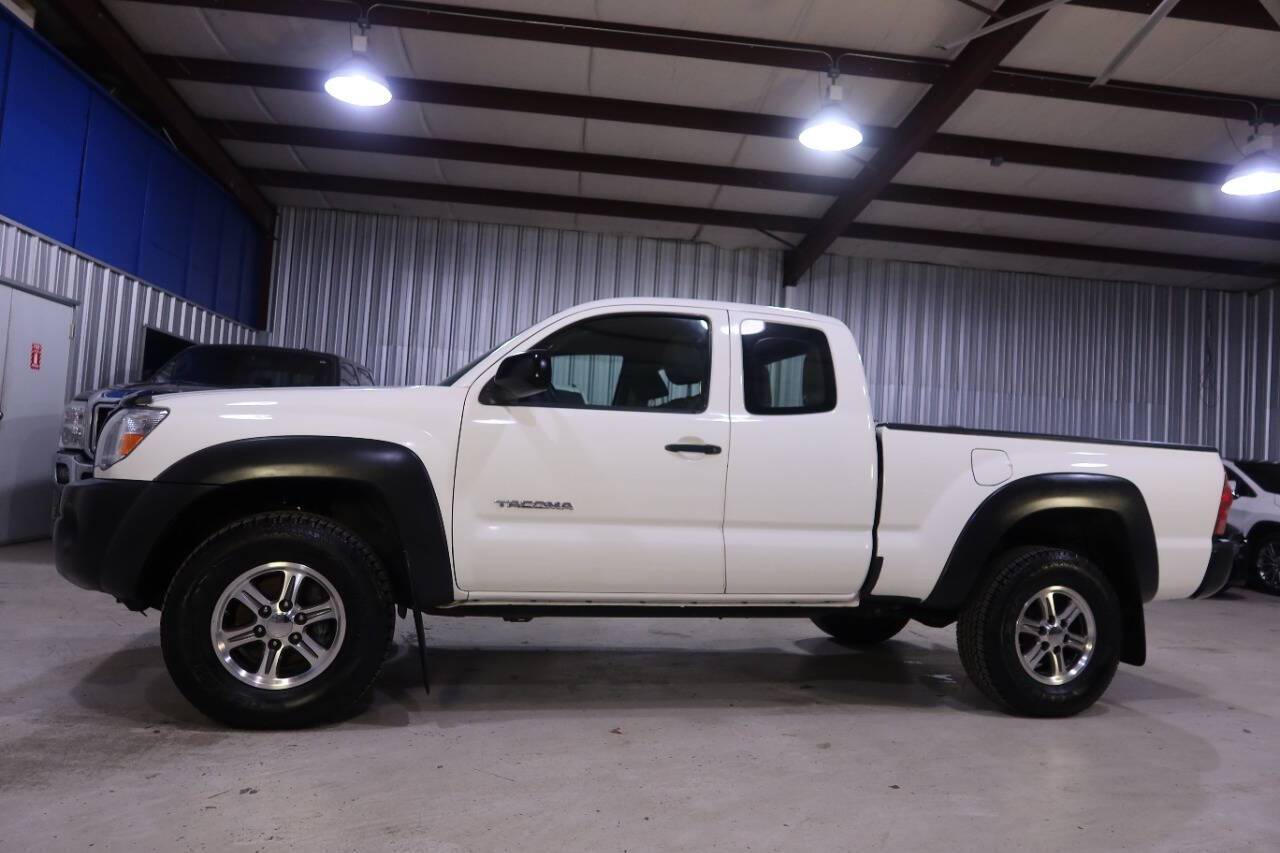 2010 Toyota Tacoma PreRunner — Pickup Truck — 112,761 mi — Houston, TX