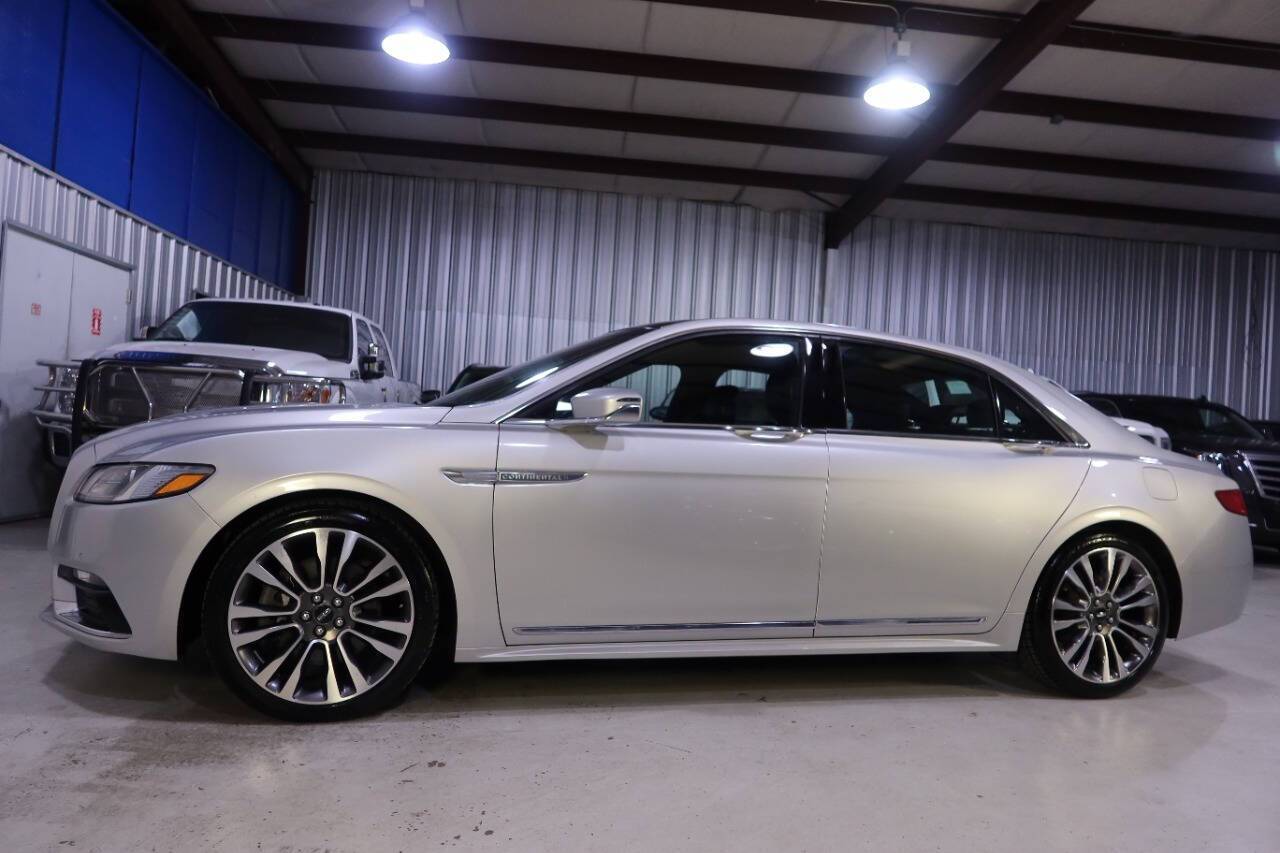 2017 Lincoln Continental Select — Sedan — 34,616 mi — Houston, TX