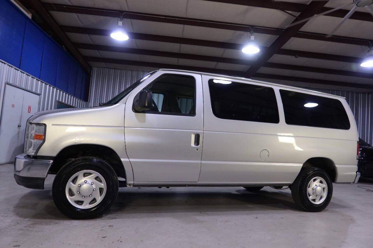 2012 Ford Econoline Wagon E-350 Super Duty XL — Passenger Van — 109,548 mi — Houston, TX