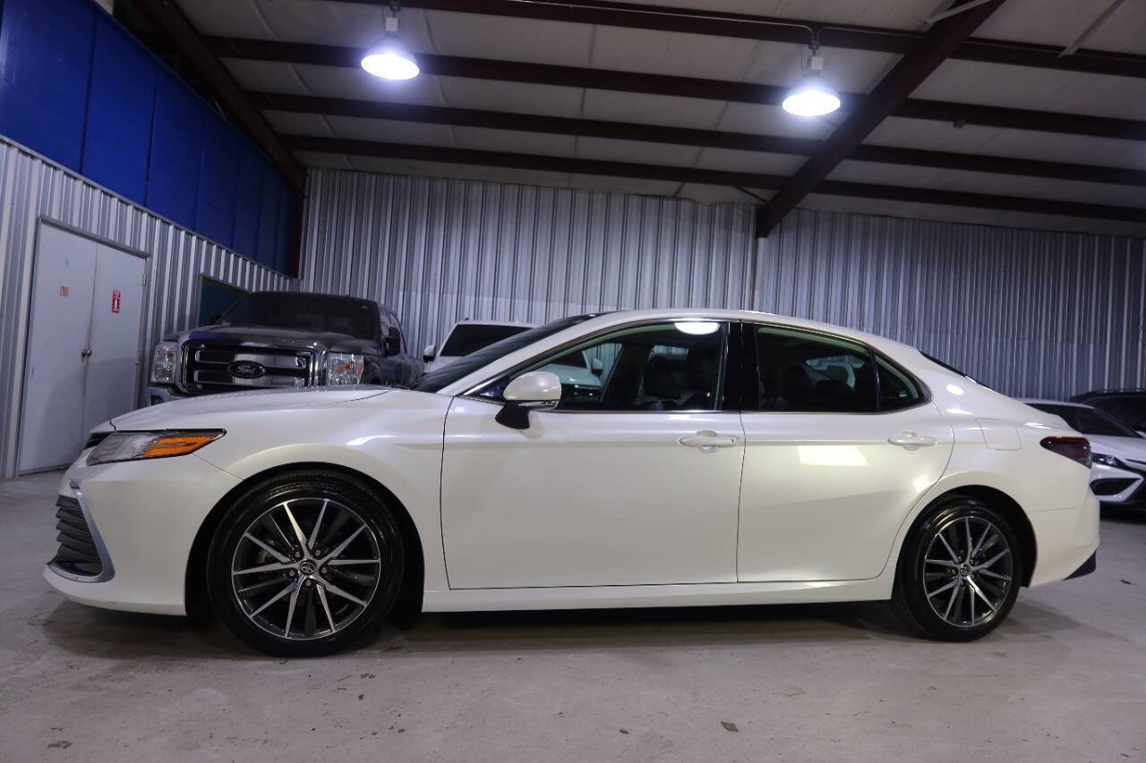 2023 Toyota Camry XLE V6 — Sedan — 15,825 mi — Houston, TX