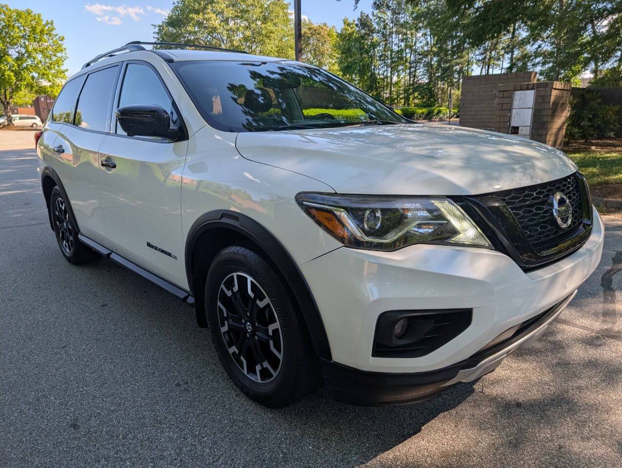 2019 Nissan Pathfinder SL — SUV — 81,810 mi — Stone Mountain, GA