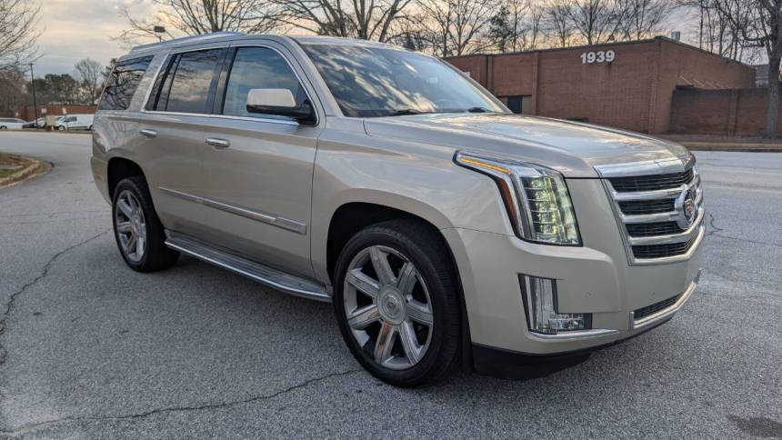 2015 Cadillac Escalade Luxury — SUV — 136,254 mi — Stone Mountain, GA
