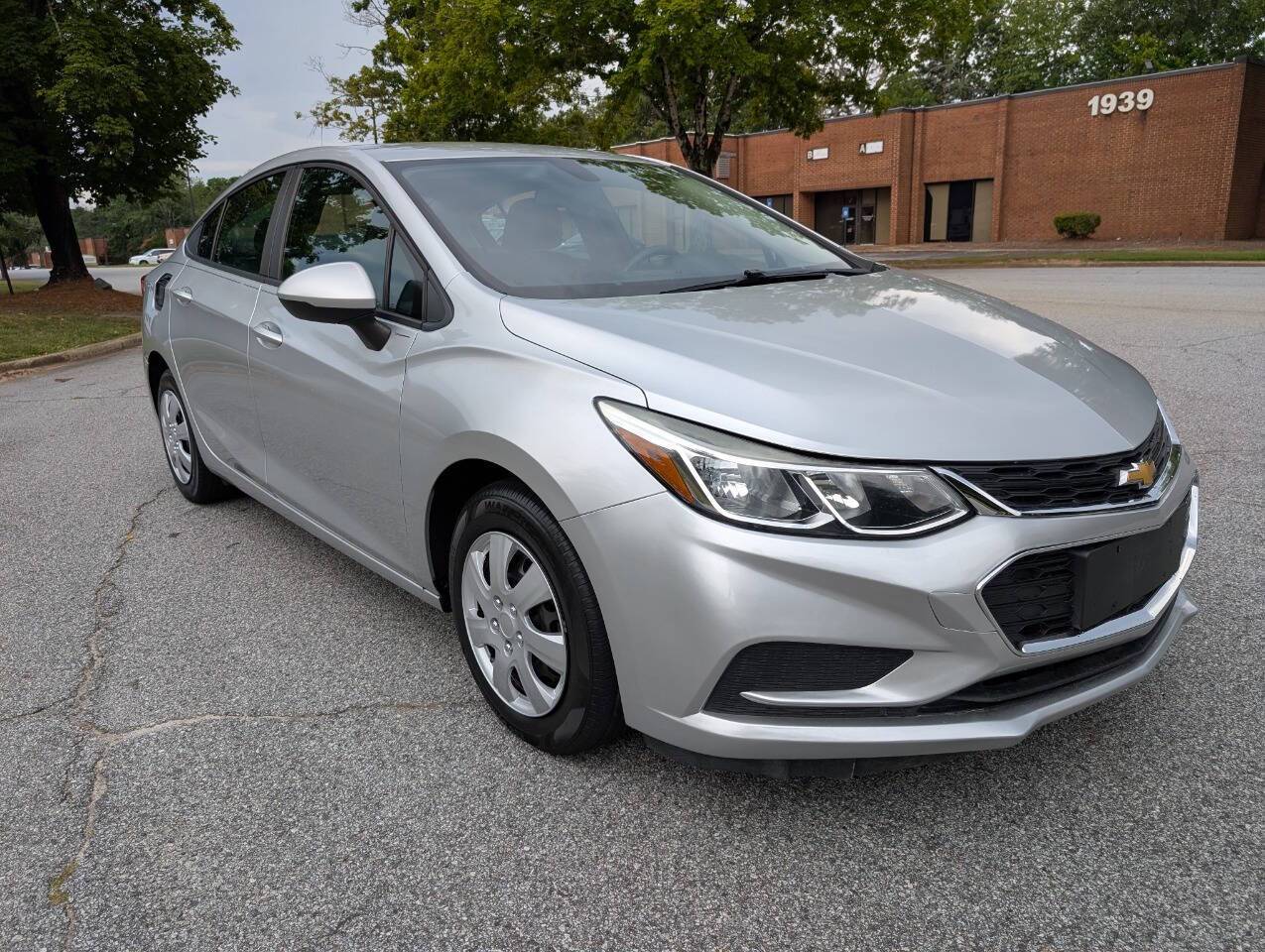 2018 Chevrolet Cruze LS — Sedan — 75,638 mi — Stone Mountain, GA
