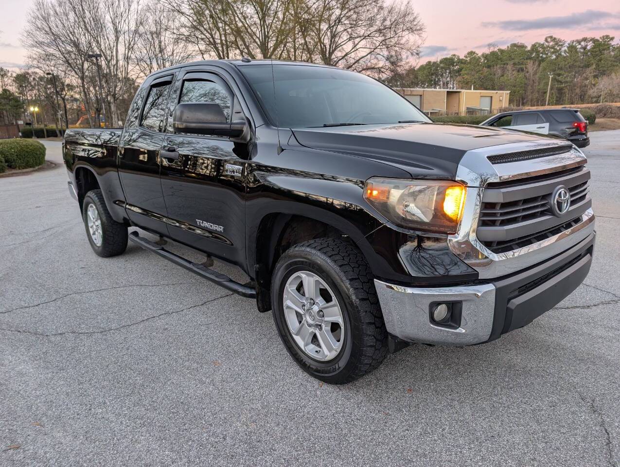 2015 Toyota Tundra SR5