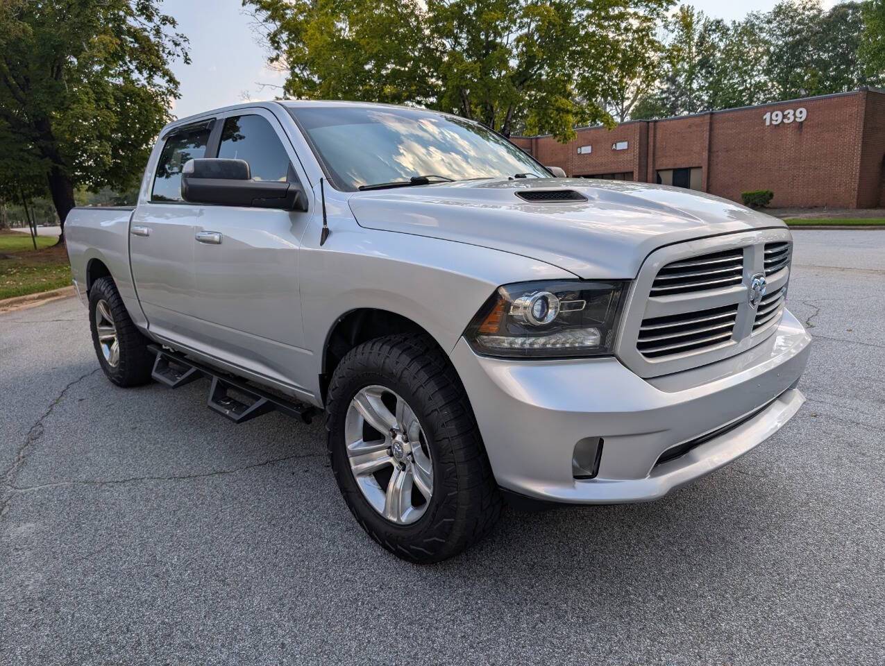 2017 Ram 1500 Sport — Pickup Truck — 173,858 mi — Stone Mountain, GA