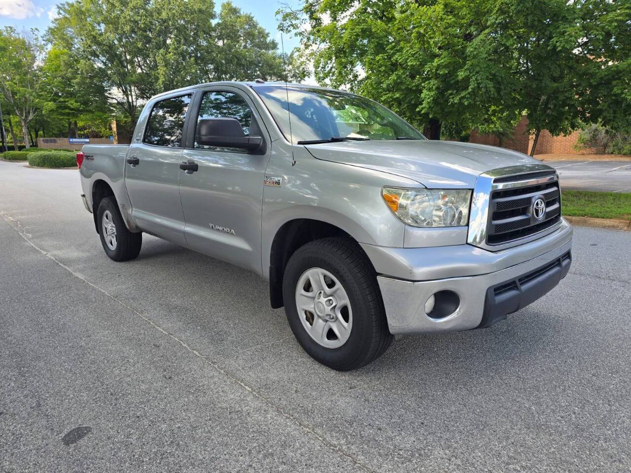 2011 Toyota Tundra Base — Pickup Truck — 167,319 mi — Stone Mountain, GA