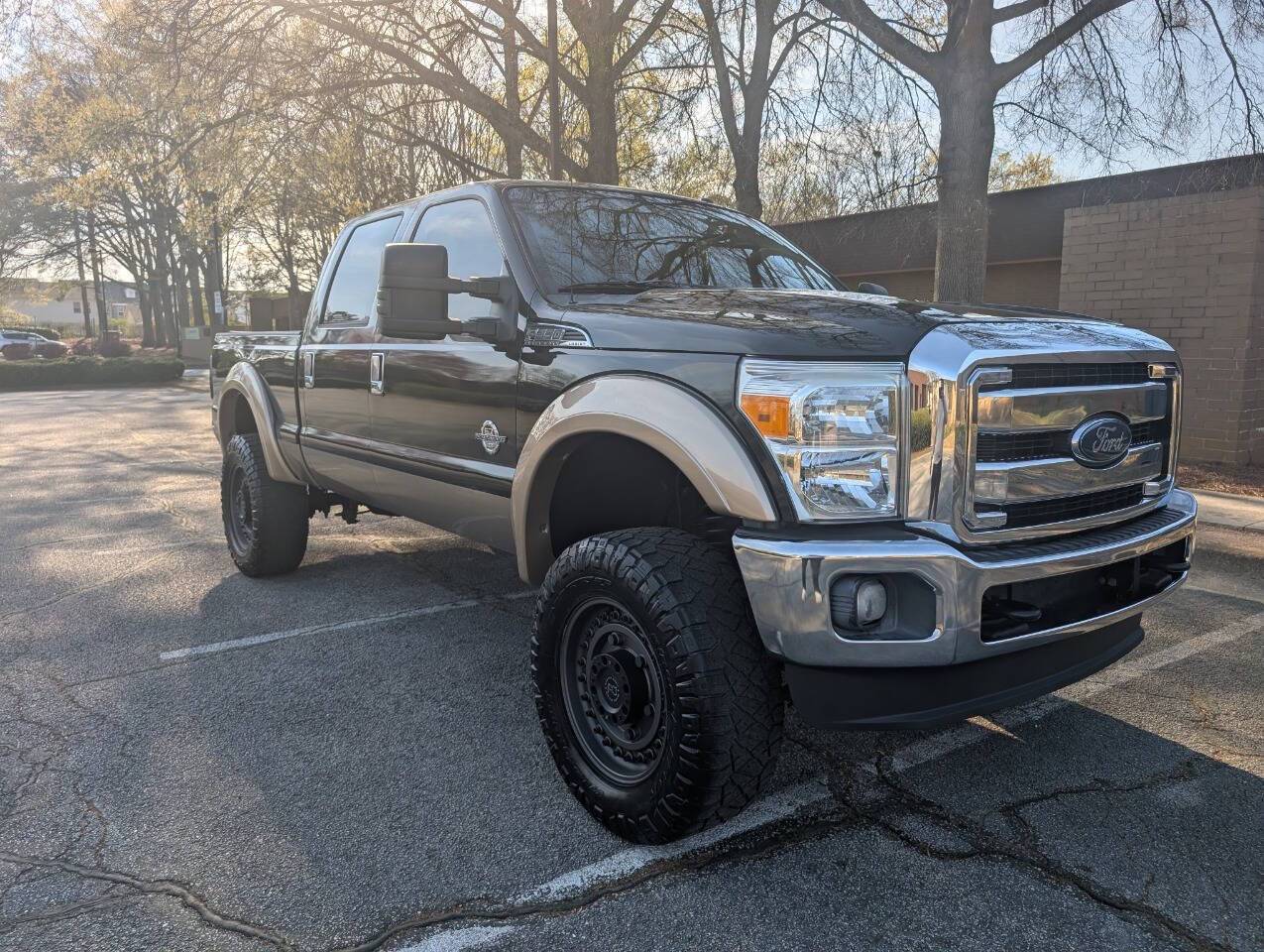 2011 Ford Super Duty F-250 Lariat — Pickup Truck — 217,940 mi — Stone Mountain, GA