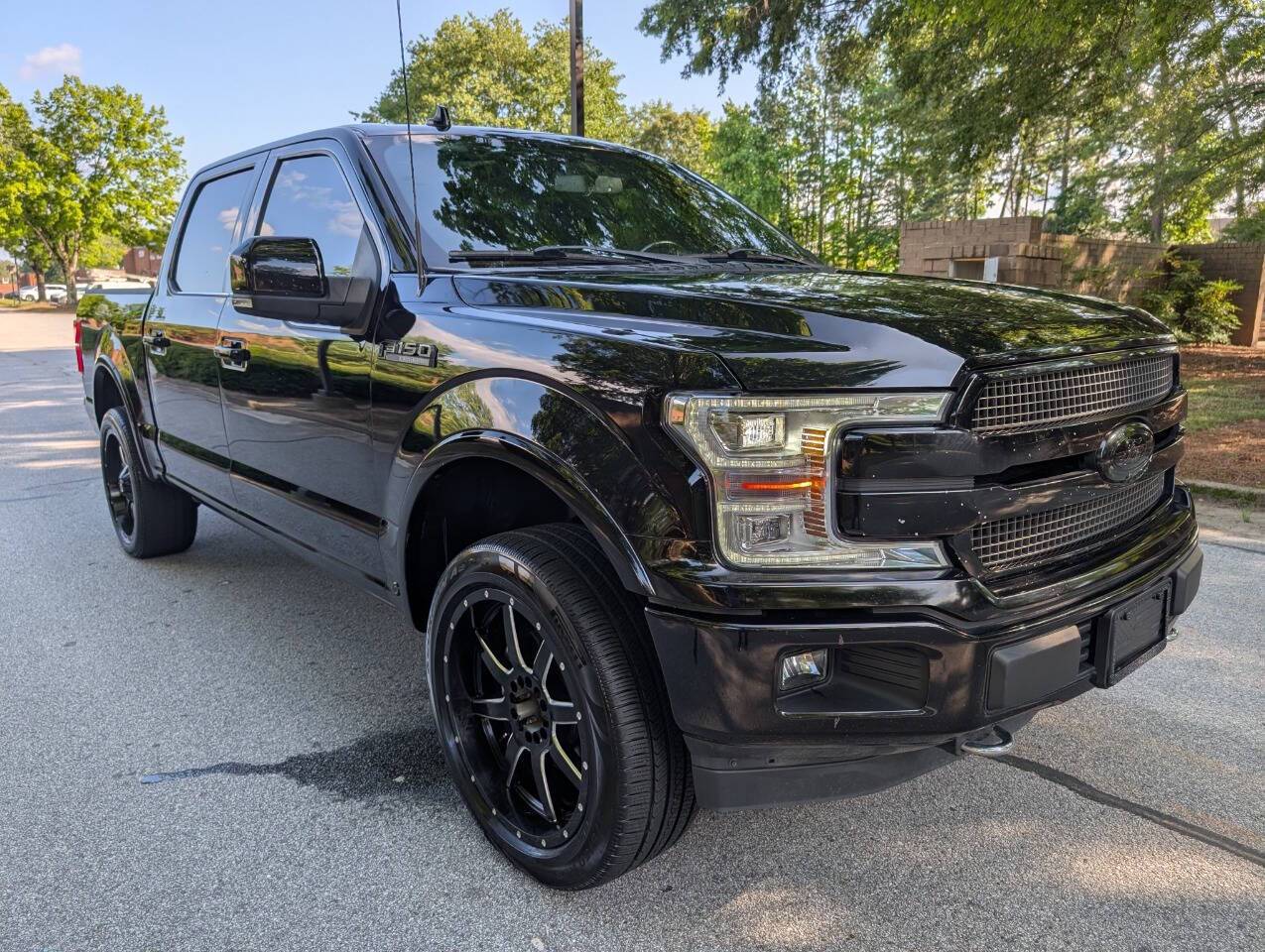 2019 Ford F-150 Platinum — Pickup Truck — 134,171 mi — Stone Mountain, GA