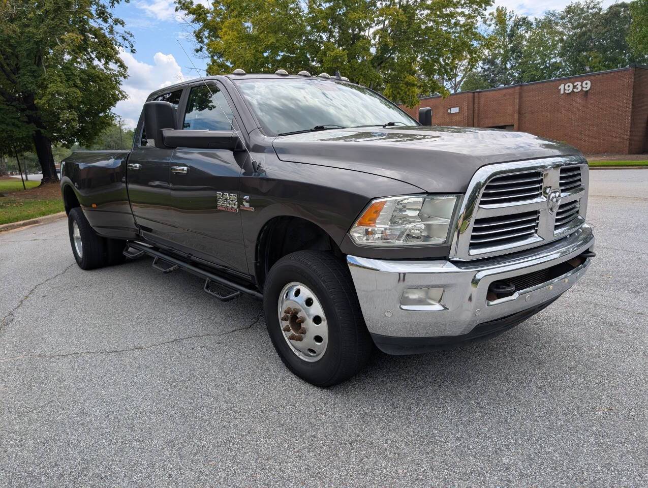 2016 Ram 3500 Lone Star — Pickup Truck — 483,959 mi — Stone Mountain, GA